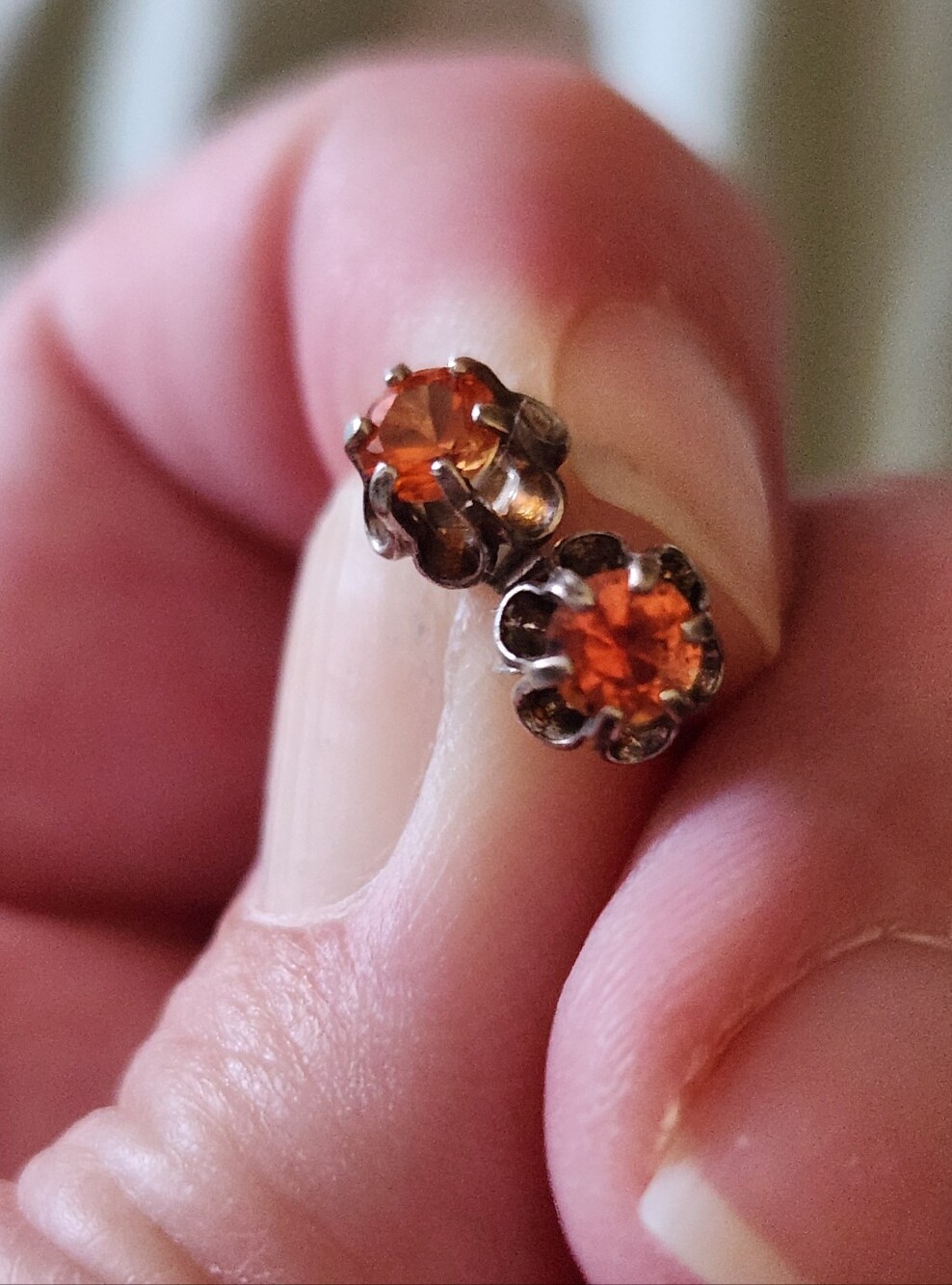 Source Unknown Sterling Silver Orange Crystal Flower Stud Earrings